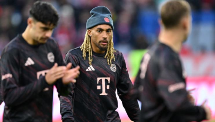 พาเลซเล็งเสริมแนวรับ จับตาคว้าโบอี้